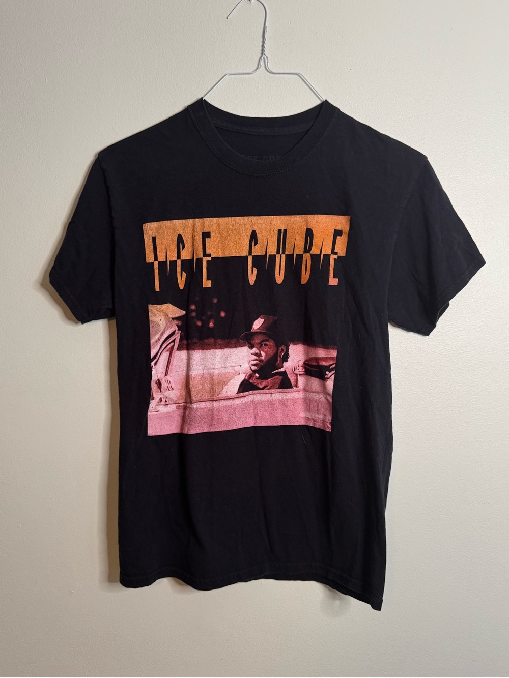 Ice Cube Graphic Tshirt (M)
